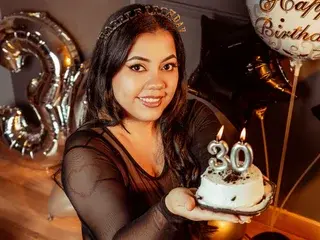 AmmyPikee  live sex cam