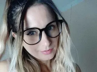 Cougarphantera  live sex cam