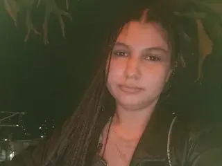 Vlunaper18  live sex cam