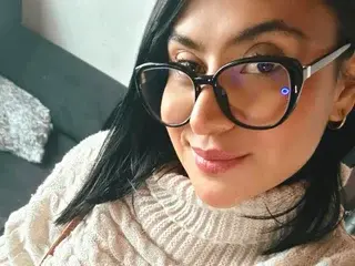 Saraarey  live sex cam