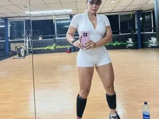 CrisLuna  live sex cam