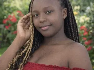 Sexy_boo  live sex cam