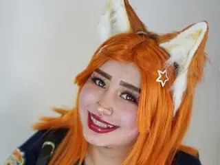 Lussyevans  live sex cam