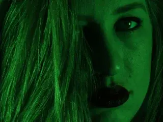 BettyChevelle  live sex cam