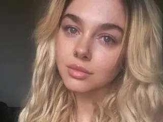 Abby_rosee  live sex cam