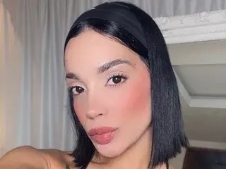 AngelineConnor  live sex cam
