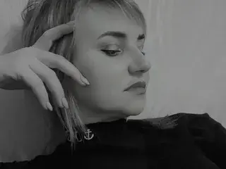 CookieSue  live sex cam