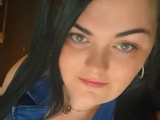 XxMissCherryxx  live sex cam