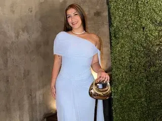 ArexxaLevis  live sex cam