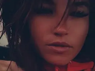 ErinReese  live sex cam