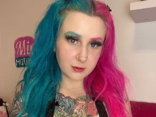 MickeyMountains  live sex cam