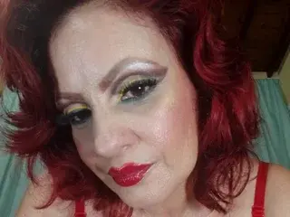 FarinaMedina  live sex cam