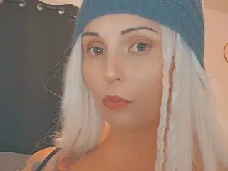 KylieKane69  live sex cam
