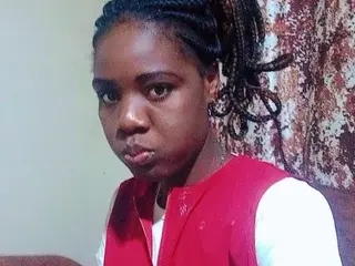 Emma102  live sex cam