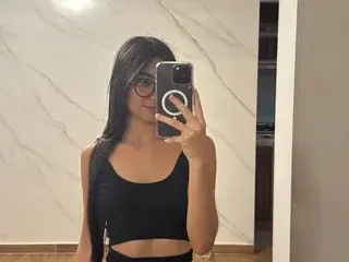 Beatriz_doll  live sex cam