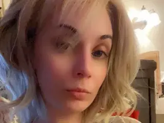 OpalRyder  live sex cam