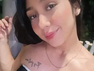 AlissonWanner  live sex cam