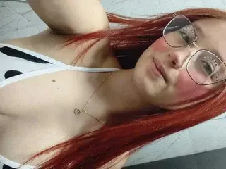 Monica_18  live sex cam