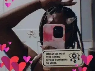 NoodiiMooooodii  live sex cam