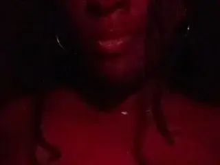 NyelleRae  live sex cam
