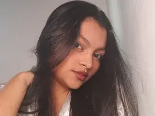 Candela34  live sex cam