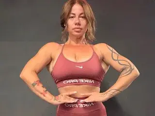 Ella_Kross  live sex cam