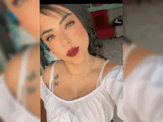 Miagirlhot777  live sex cam
