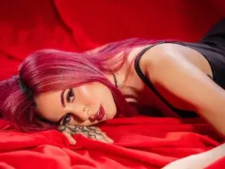 Summerrlustt  live sex cam