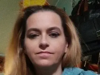 Waitingonyou  live sex cam