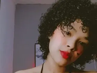 KatalellaLayyan  live sex cam