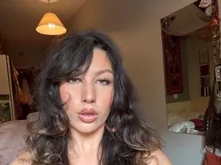 MissVelour  live sex cam