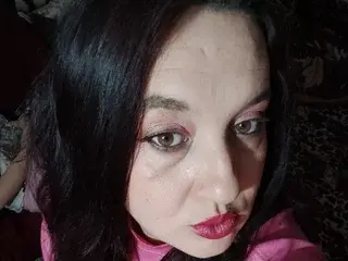 FREEYAx  live sex cam