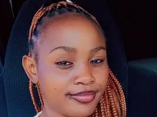 Prettysaish  live sex cam