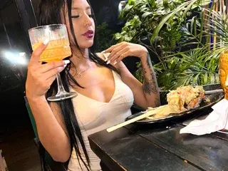ZoeySpeart  live sex cam