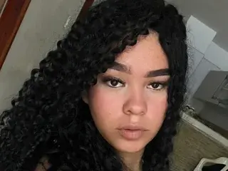 Genesislustrun  live sex cam
