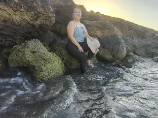 Amarantagb  live sex cam