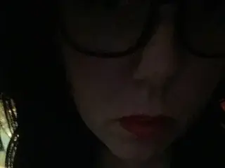 Mummy45  live sex cam