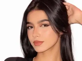 Mia_Velvetth  live sex cam