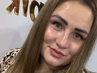 SolarSwirlsX  live sex cam