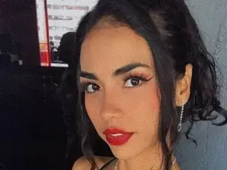 ChloeVisconti  live sex cam