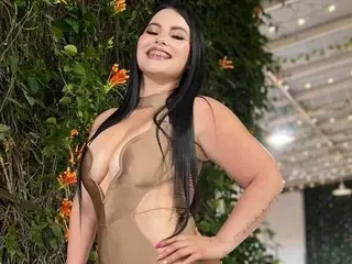 LaurieJonson  live sex cam