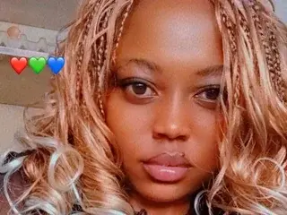 Sasyidoll  live sex cam