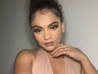Callherstella  live sex cam