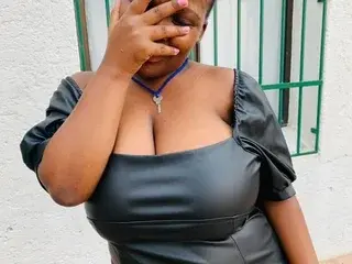 Damm_Bobbies  live sex cam