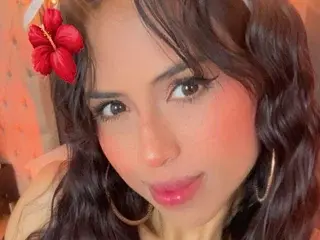 Nicol_Tylor  live sex cam