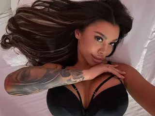 Naty_Desiree  live sex cam