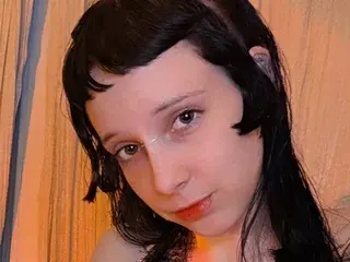 Petitfayette  live sex cam