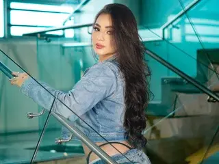 CalipsoGrey  live sex cam