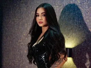 CalipsoGrey  live sex cam