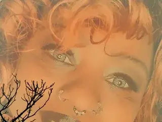 MistressRoannaWidow  live sex cam